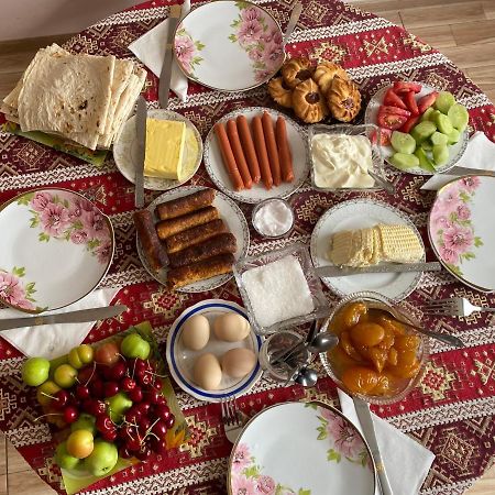 Gevorgyans Bed & Breakfast Tat'ev Luaran gambar